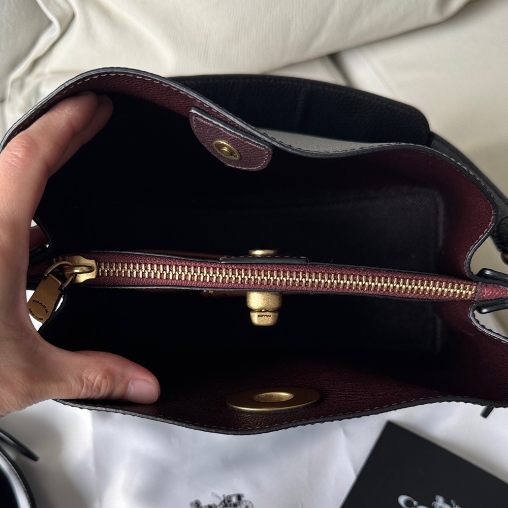 Coach Black Pebbled Leather Shoulder Bag - Picture 4 of 9